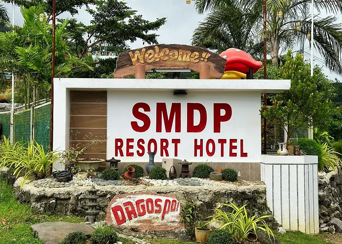 Smdp Resort Hotel Camsur